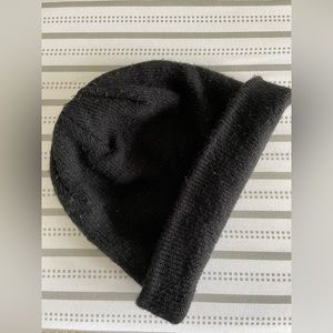 H&M Divided Black Hat